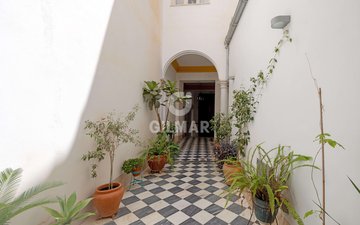 Property slide 50