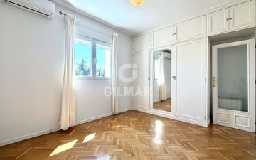 Property slide 32