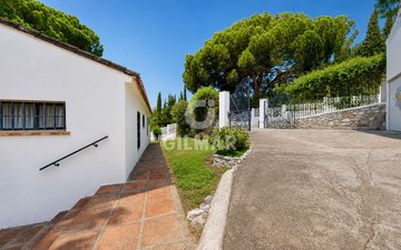 Property slide 2