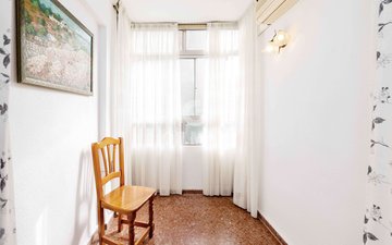 Property slide 17