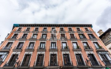Property slide 37