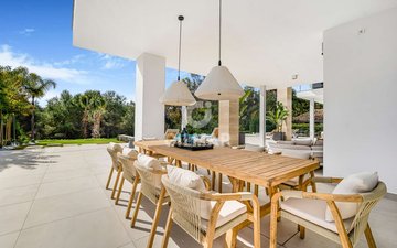 Property slide 17