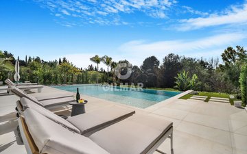 Property slide 19