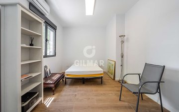 Property slide 8