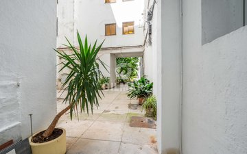Property slide 20
