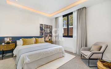 Property slide 20