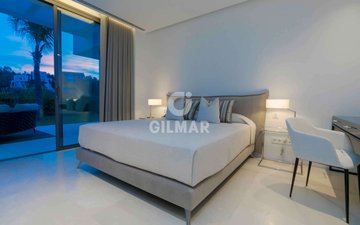 Property slide 19