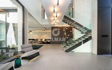 Property slide 10