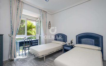 Property slide 18