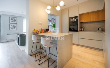 Property slide 21