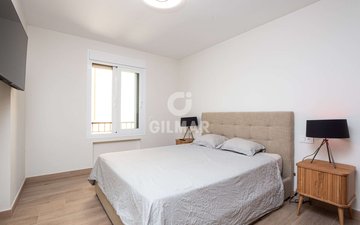 Property slide 14