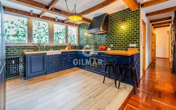 Property slide 18