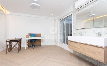 Property slide 21