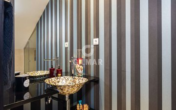 Property slide 25