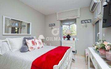 Property slide 14