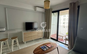 Property slide 17