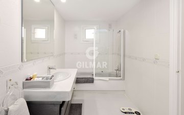 Property slide 36