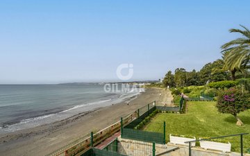 Property slide 44