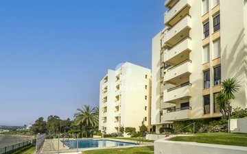 Property slide 41