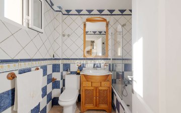 Property slide 17
