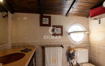 Property slide 25