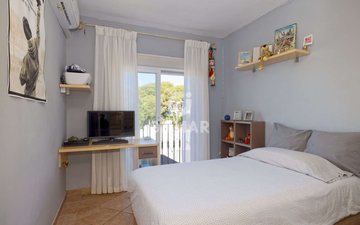 Property slide 15