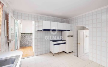 Property slide 7