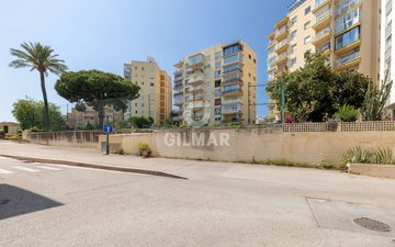Property slide 31
