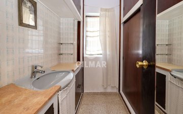 Property slide 17