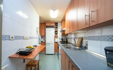 Property slide 16