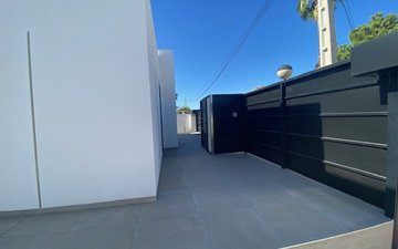 Property slide 46