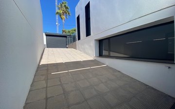 Property slide 33