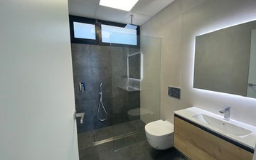 Property slide 24