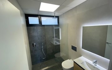 Property slide 25