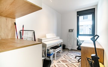 Property slide 21