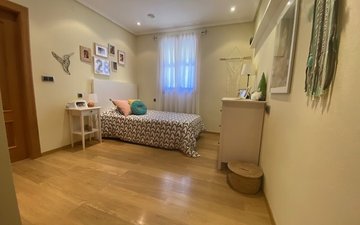 Property slide 25