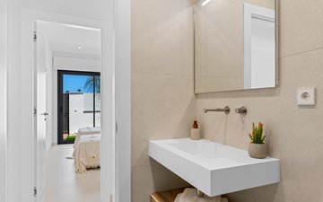 Property slide 21