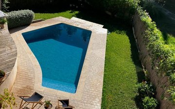 Property slide 12