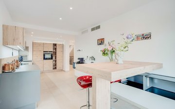 Property slide 35