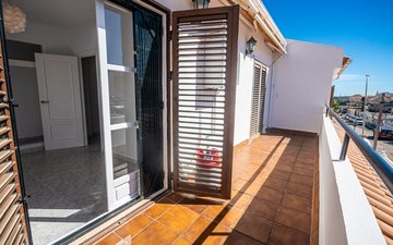 Property slide 15