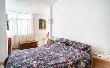 Property slide 21