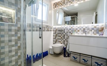 Property slide 18