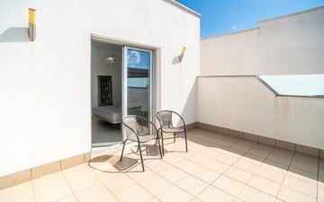 Property slide 17