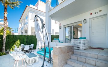 Property slide 14