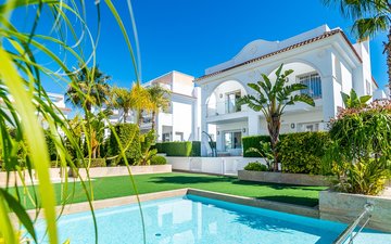 Property slide 33