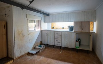 Property slide 35