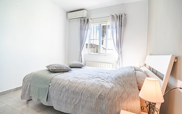 Property slide 14