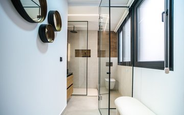Property slide 22