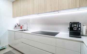 Property slide 16