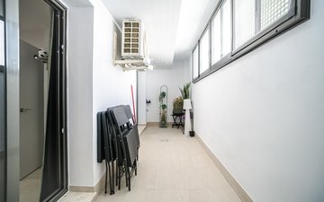 Property slide 35